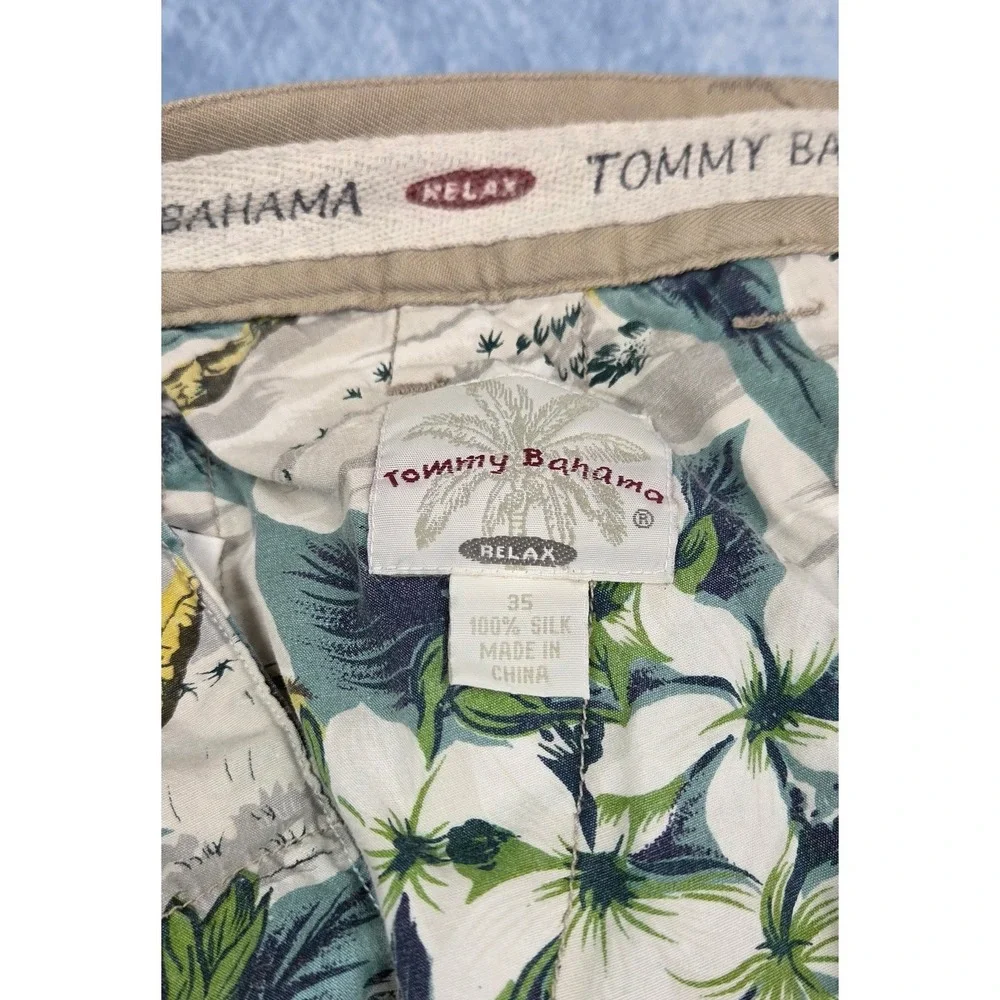 Tommy Bahama Relax Men's Shorts 35 Khaki 100% Silk Pleated Chino